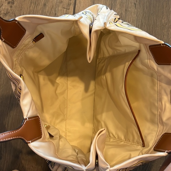 SOLD-Tory Burch Ella printed tote- morning crane - Picture 8 of 9